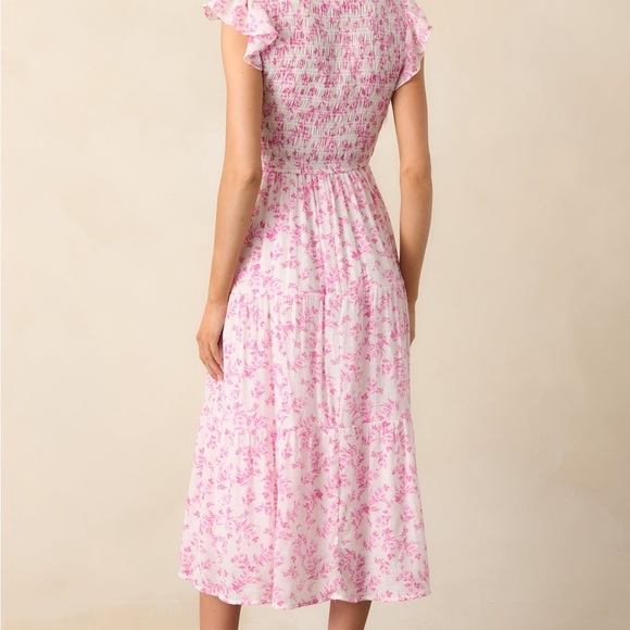 Brand new with tags. Stunning feminine Floral Midi Dress size M - Picture 6 of 6